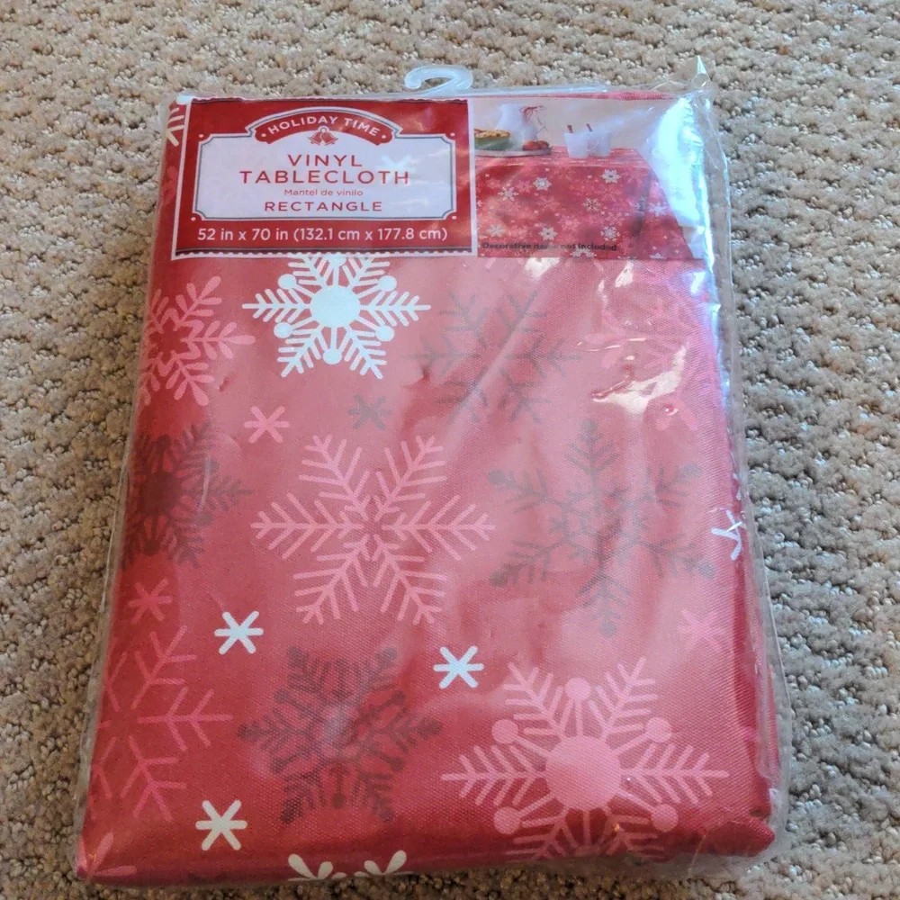 NIB Christmas Snowflakes Red Vinyl Rectangle Tablecloth (52